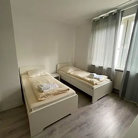 Szálloda Tyros Und Gaestehaus Am Weidendamm Hannover