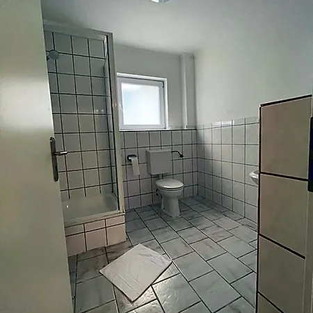 Tyros Und Gaestehaus Am Weidendamm Szálloda